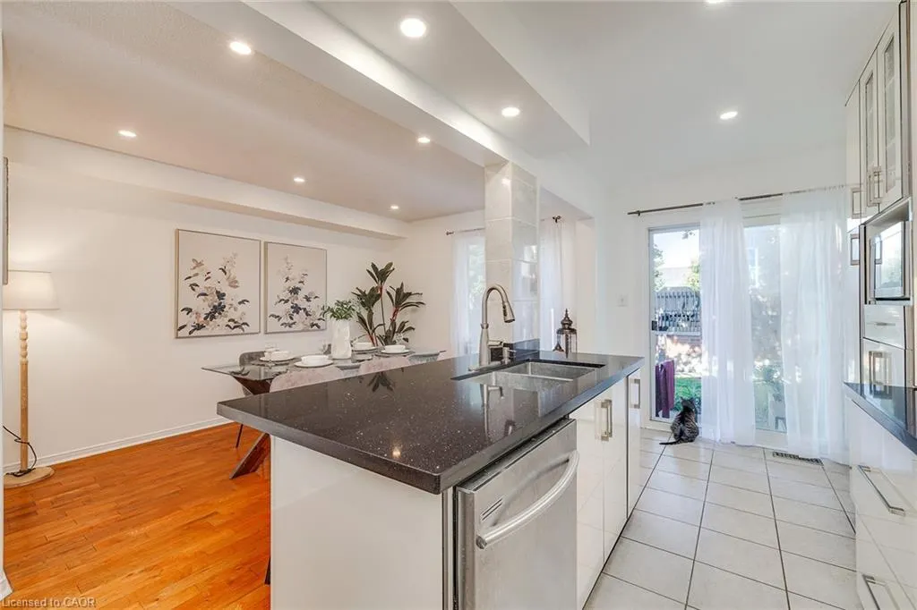 1591 South Parade Court, #24