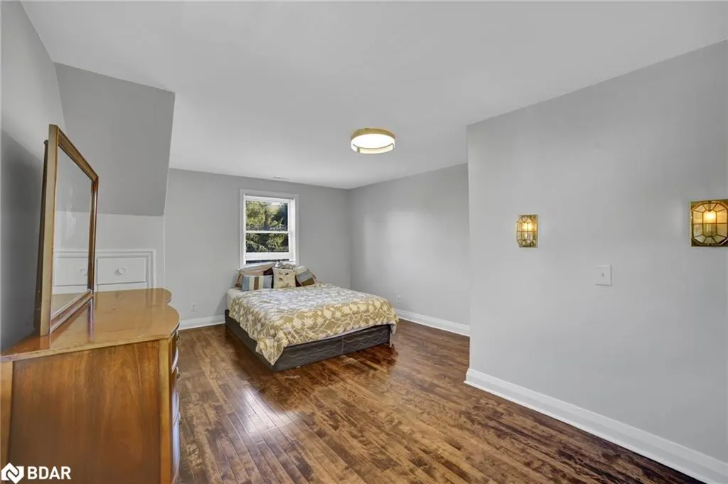 31 Lower Horning Road