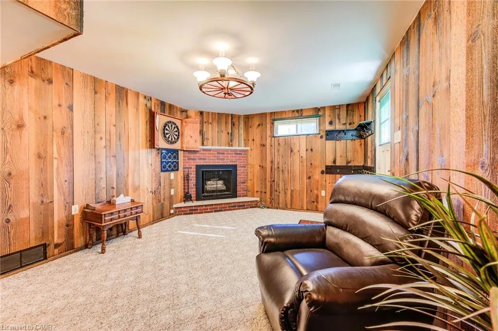 53 Belwood Crescent