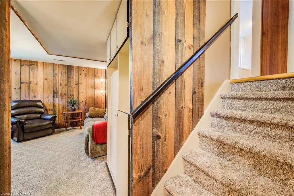 53 Belwood Crescent