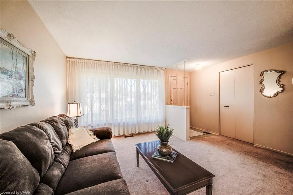 53 Belwood Crescent