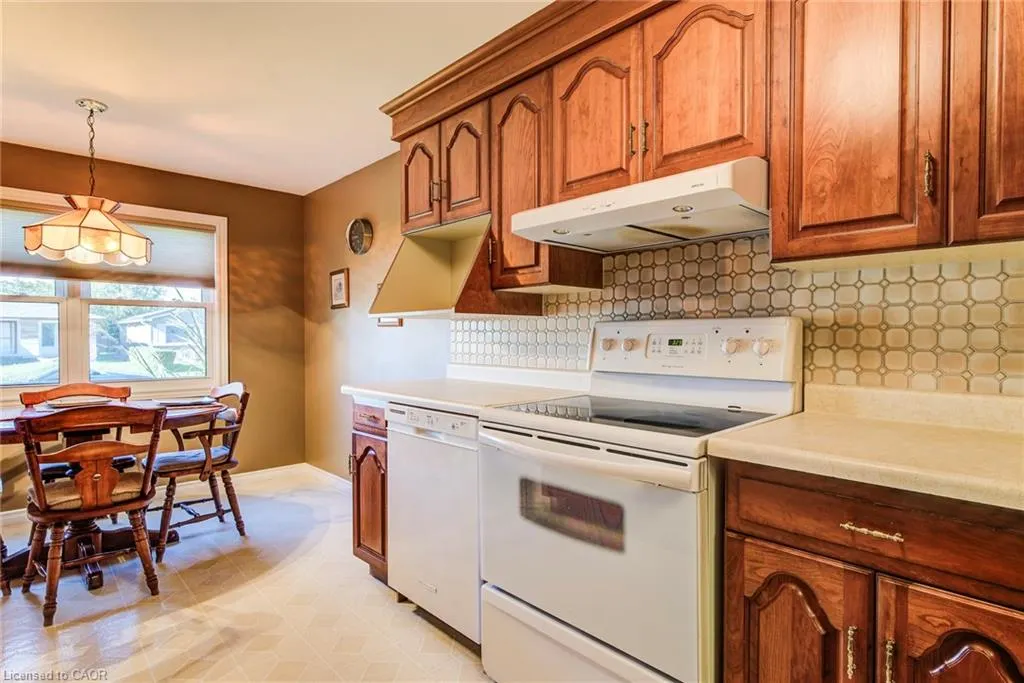 53 Belwood Crescent