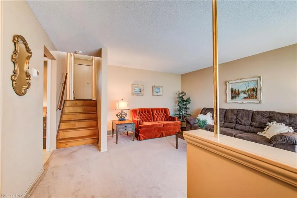 53 Belwood Crescent