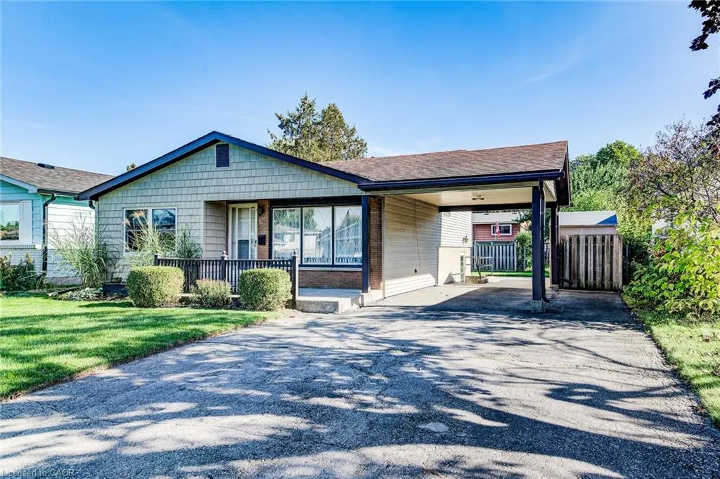 53 Belwood Crescent