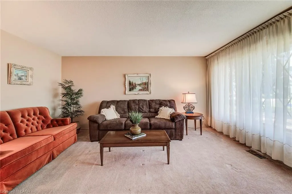 53 Belwood Crescent