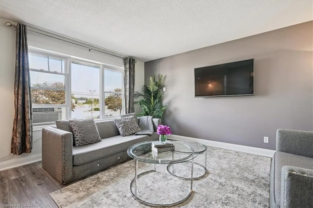 912 Rymal Road E, #7