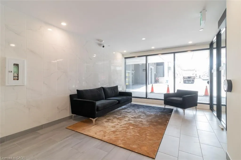 104 Garment Street, #1907