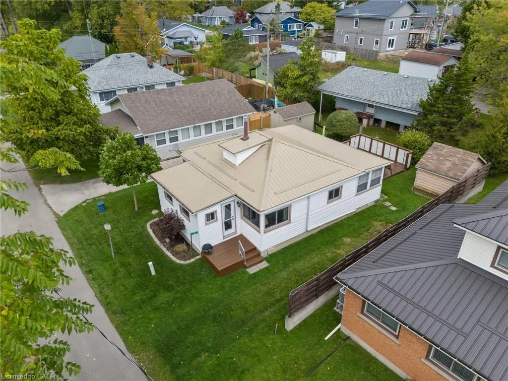 3 Harold St
