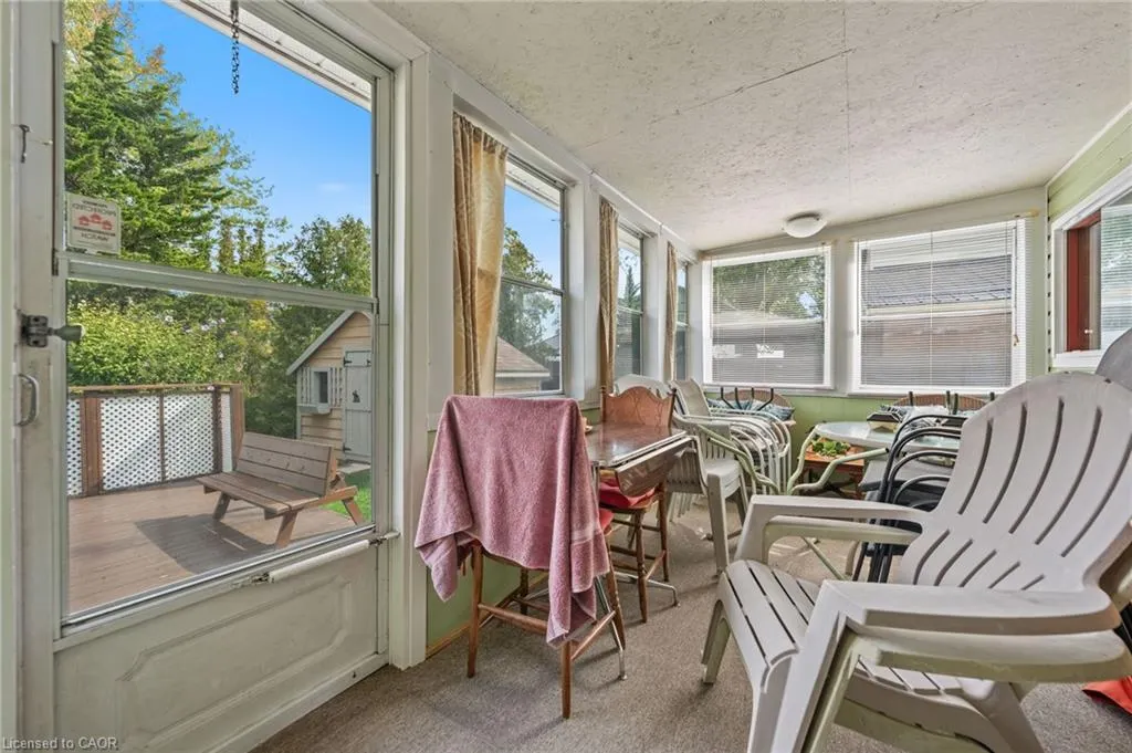 3 Harold St
