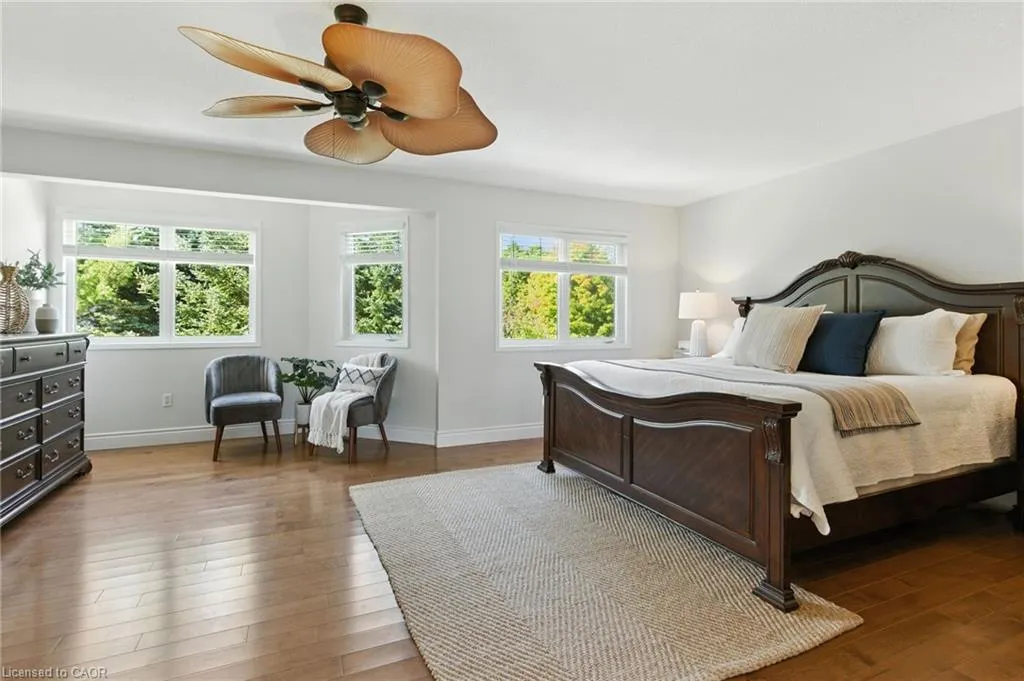 34 Curry Crescent