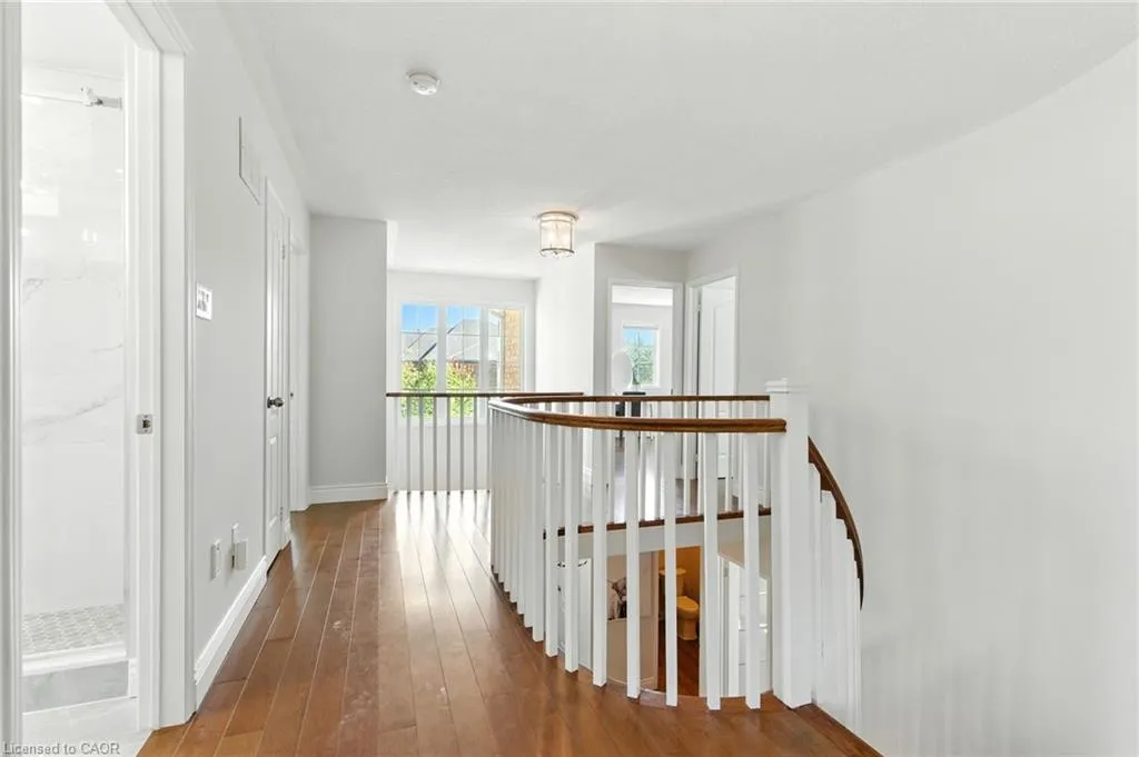 34 Curry Crescent