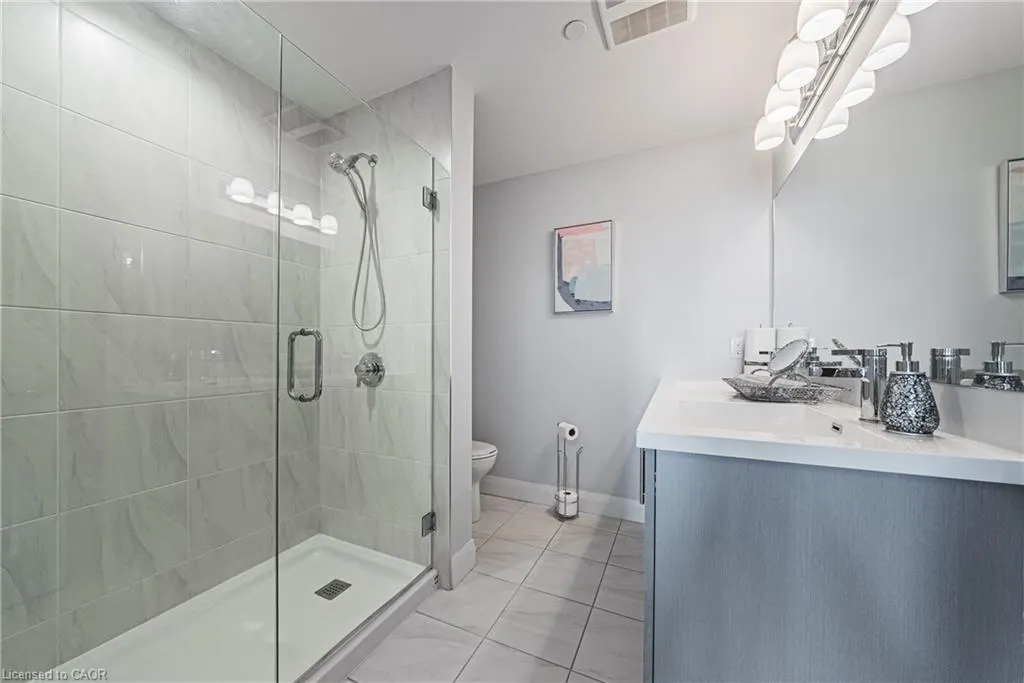 1 Redfern Avenue, #317