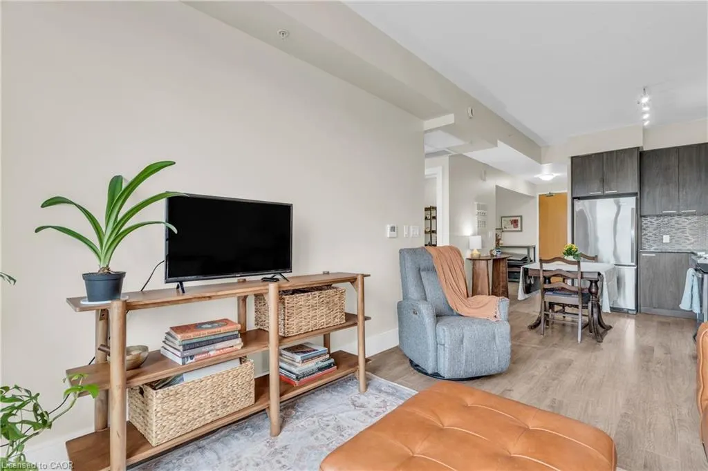 155 St. Leger Street, #412