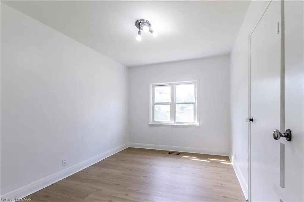 250 Cardigan Street