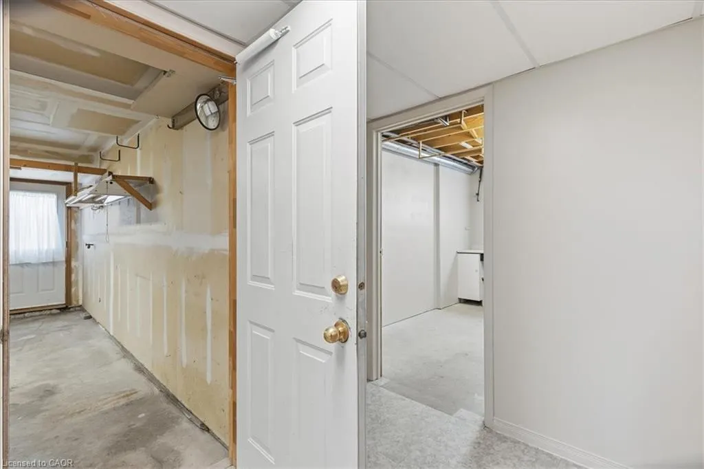 83 Hazelwood Crescent