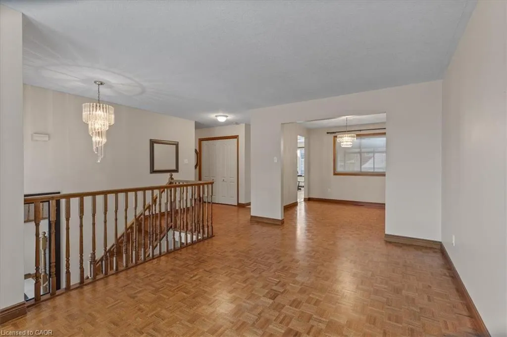 83 Hazelwood Crescent