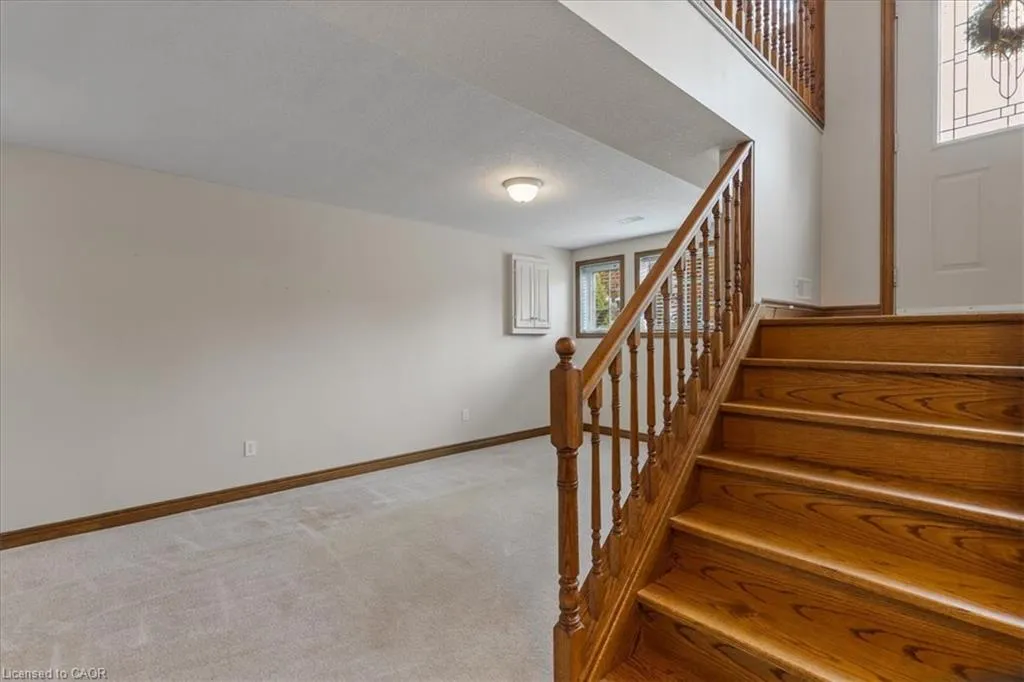 83 Hazelwood Crescent