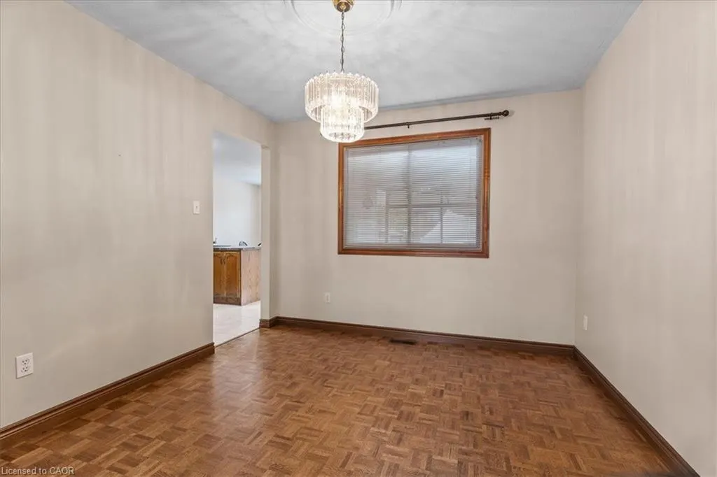 83 Hazelwood Crescent