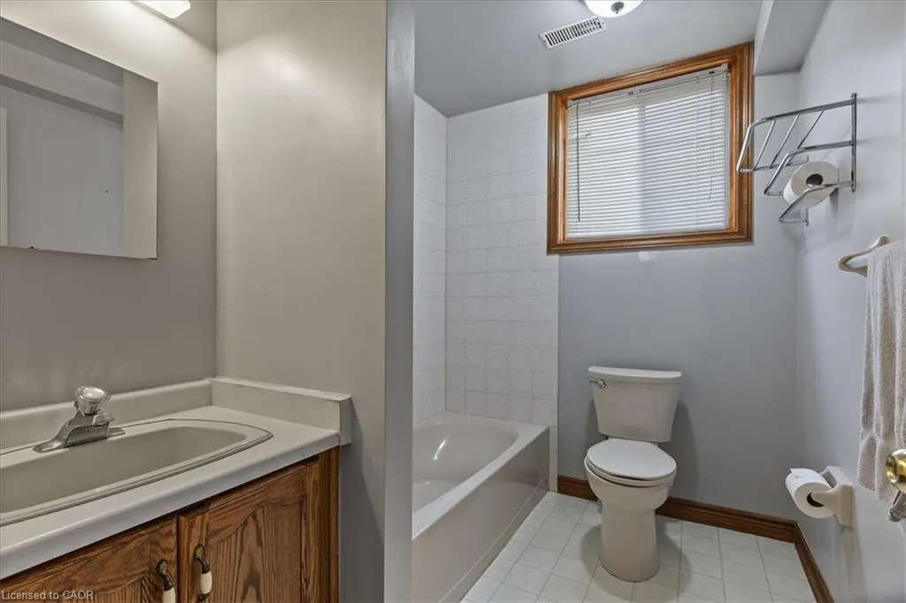 83 Hazelwood Crescent