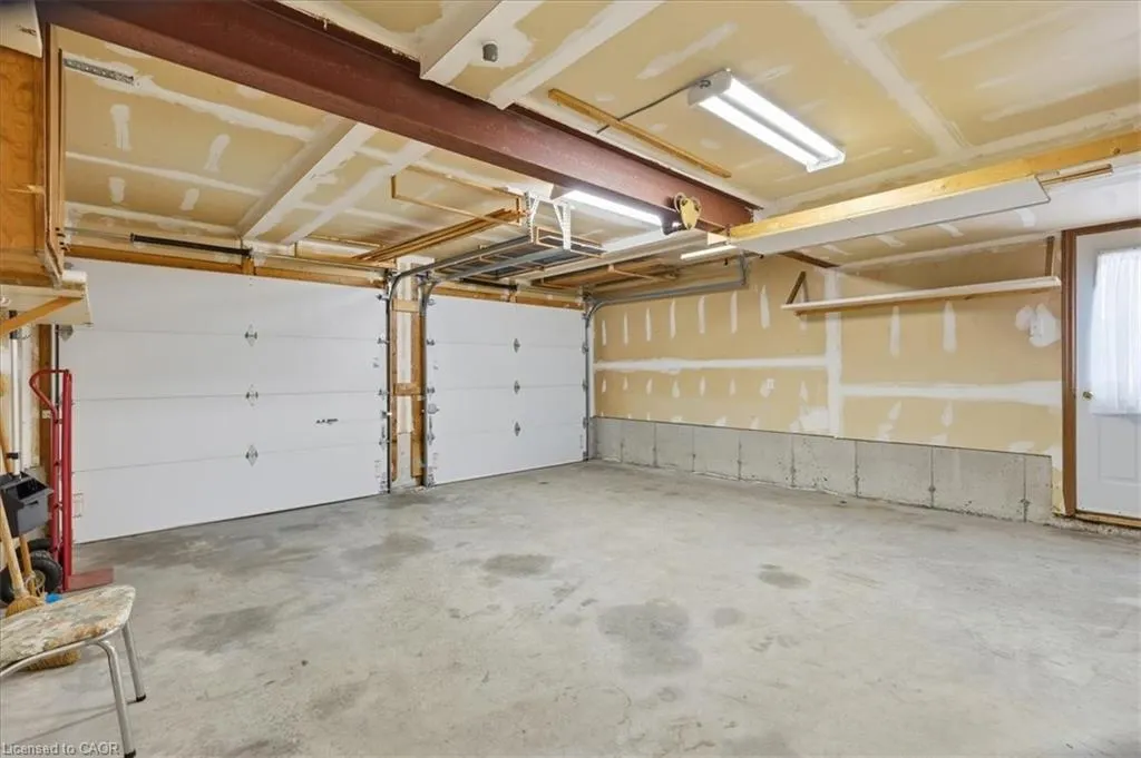 83 Hazelwood Crescent