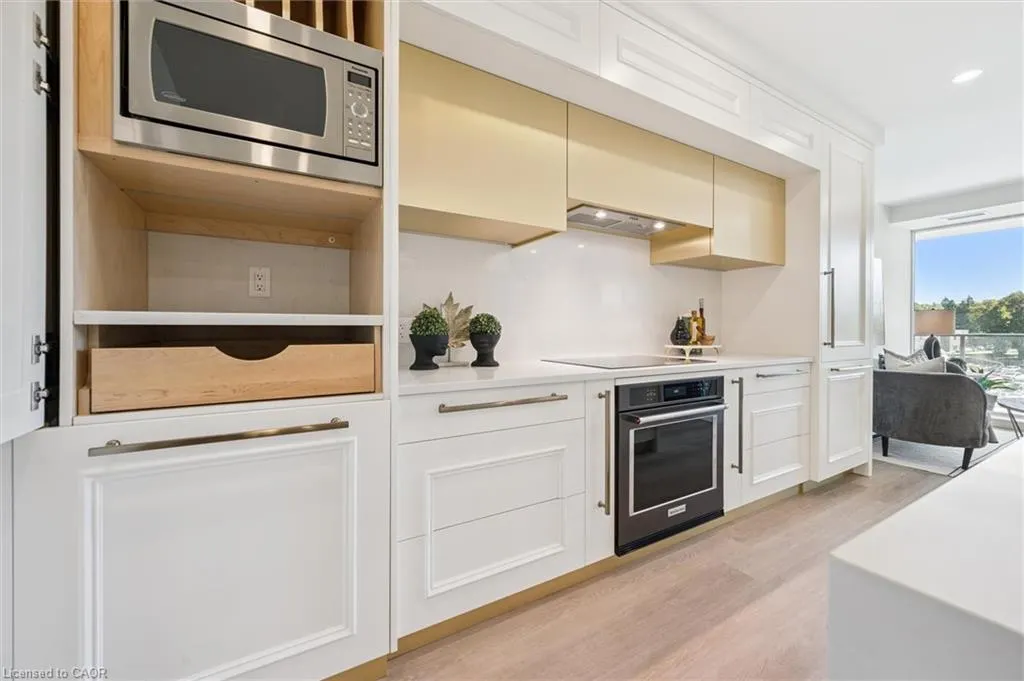 6523 Wellington 7 Road, #324
