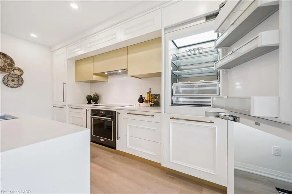 6523 Wellington 7 Road, #324