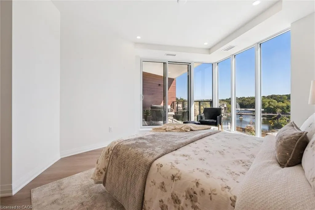 6523 Wellington 7 Road, #324
