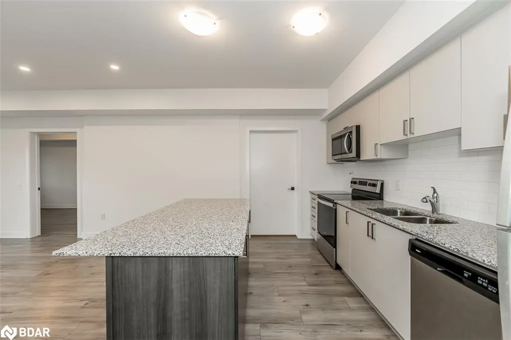 1 Chef Lane, #207