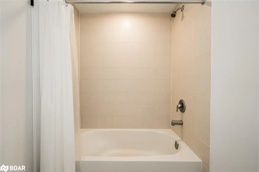 1 Chef Lane, #207