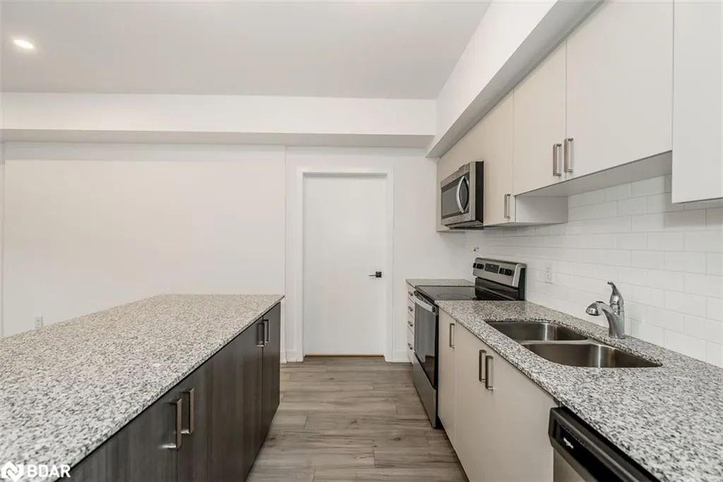 1 Chef Lane, #207