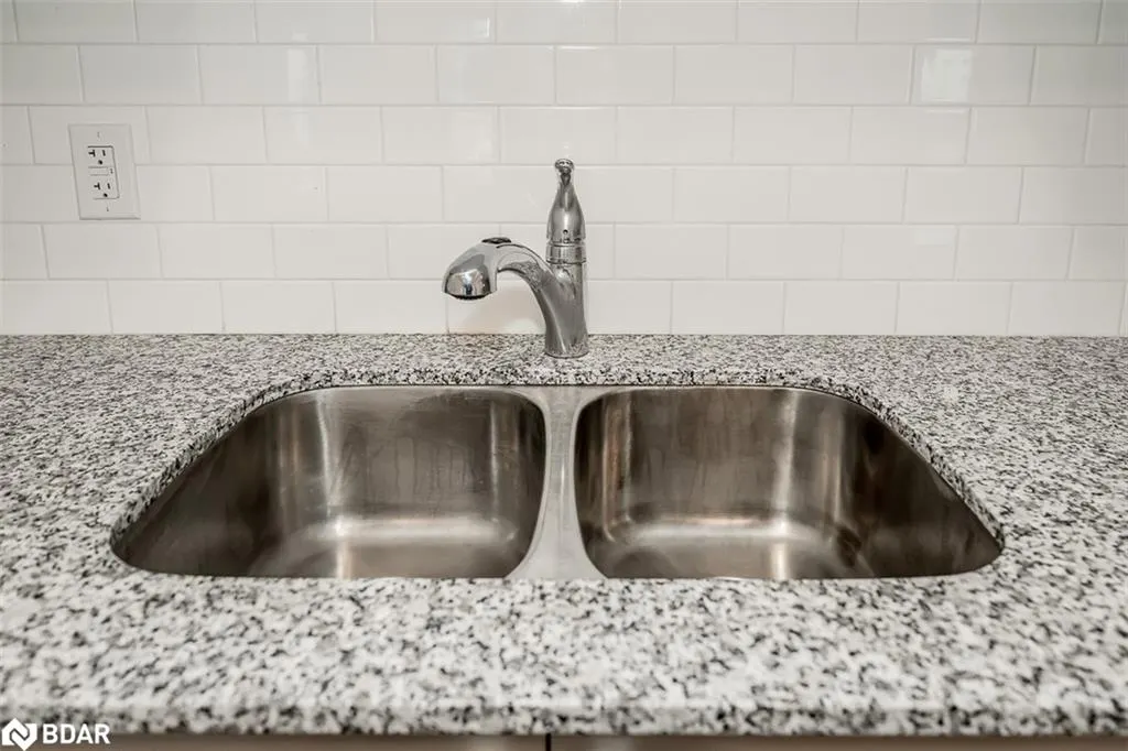 1 Chef Lane, #207