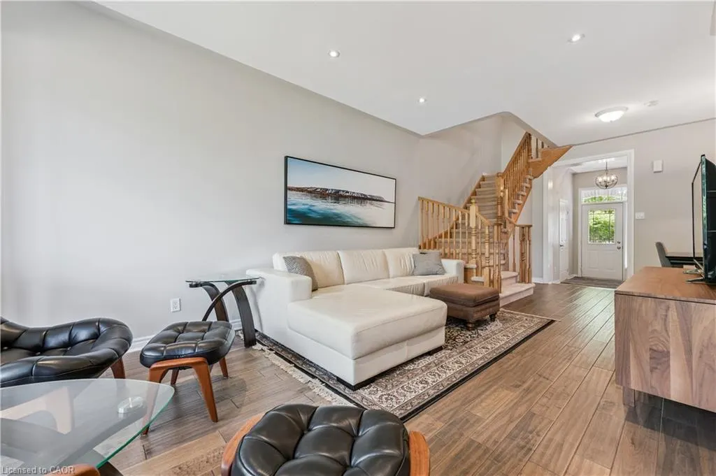 28 Doon Mills Drive, #9