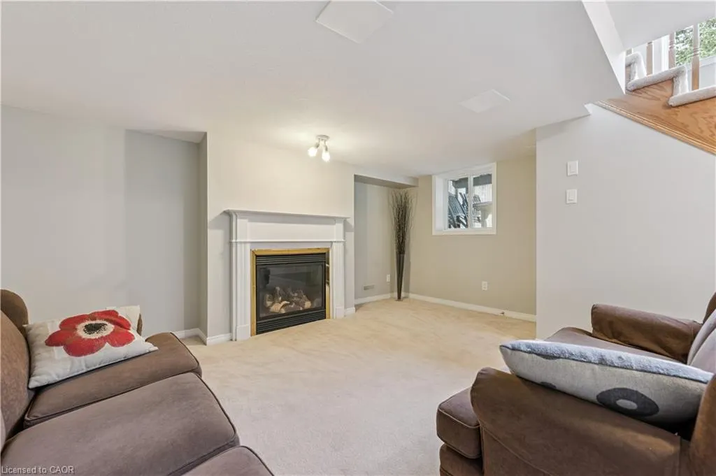 28 Doon Mills Drive, #9
