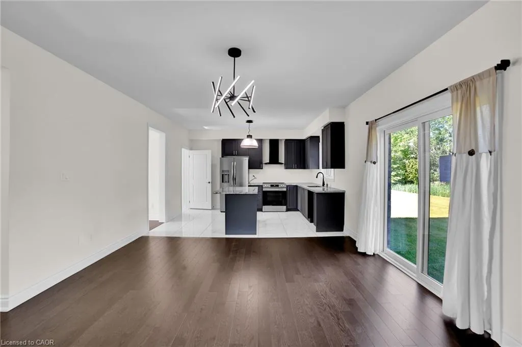 22 Birchwood Lane