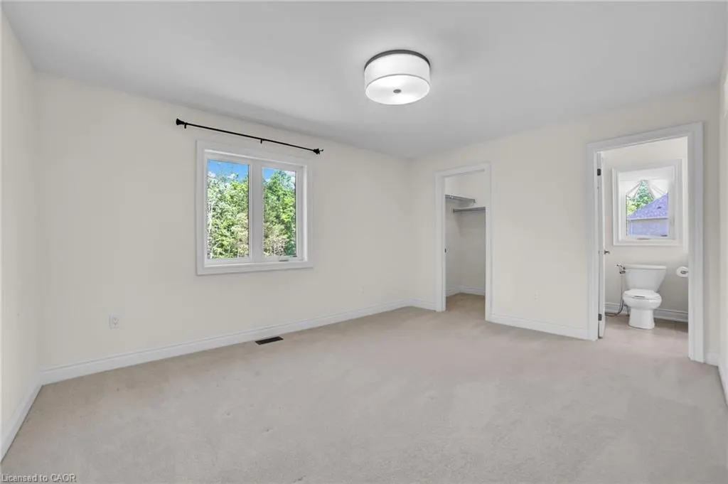 22 Birchwood Lane