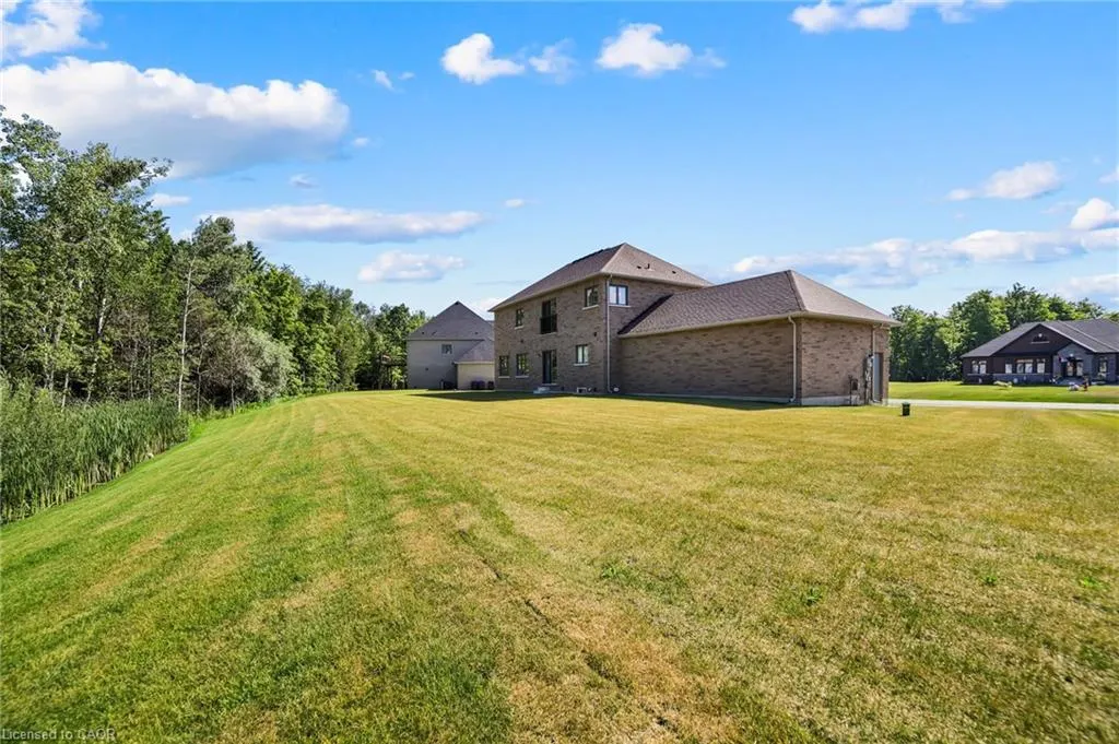 22 Birchwood Lane
