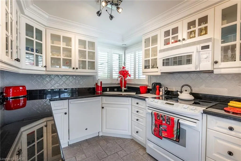 1508 Upper Middle Road, #6