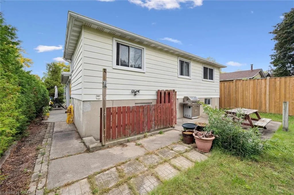85 Christopher Drive