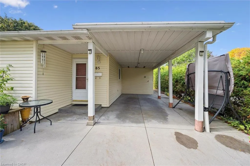 85 Christopher Drive