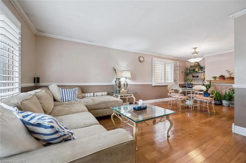 85 Christopher Drive