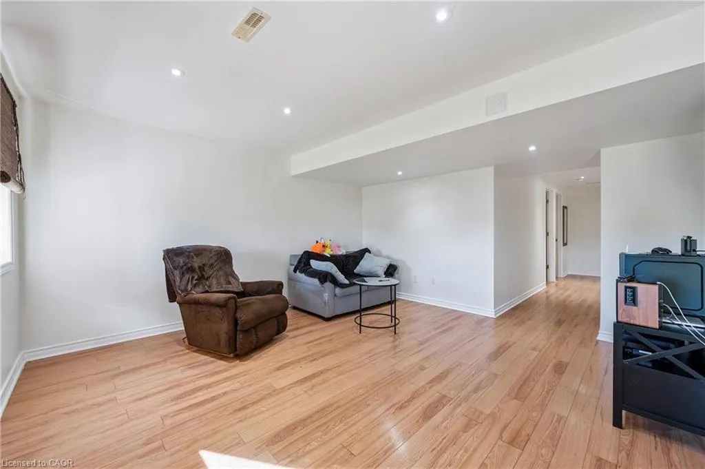 88 Fletcher Circle