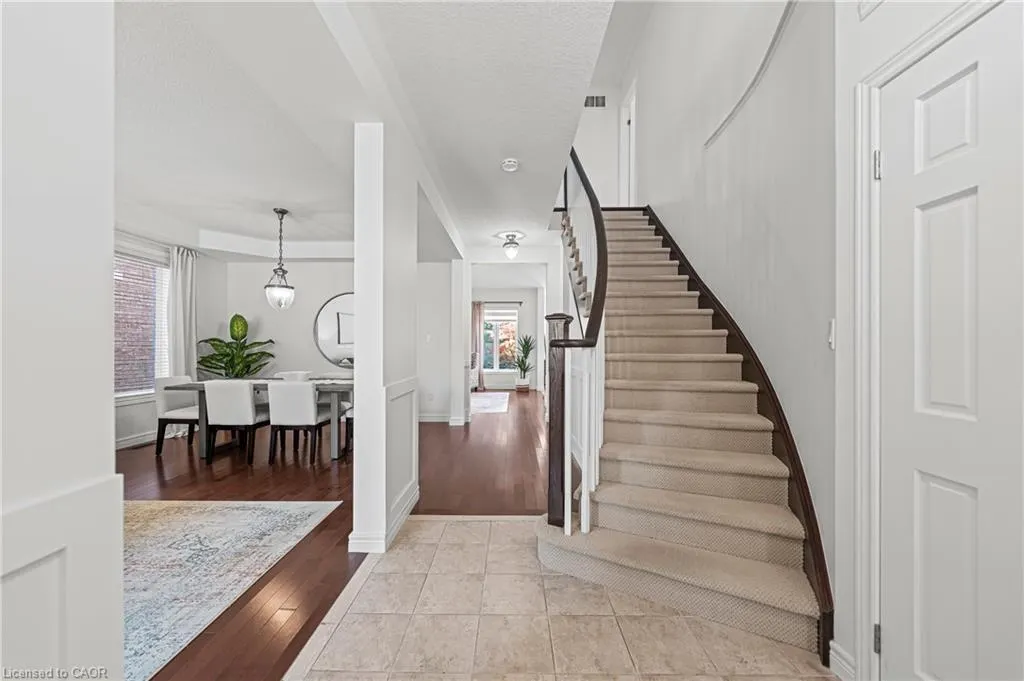 917 Fung Place