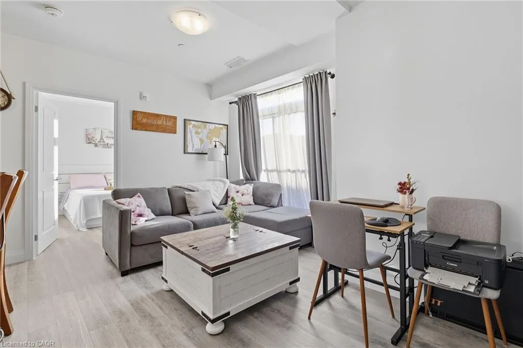 1 Redfern Avenue, #426