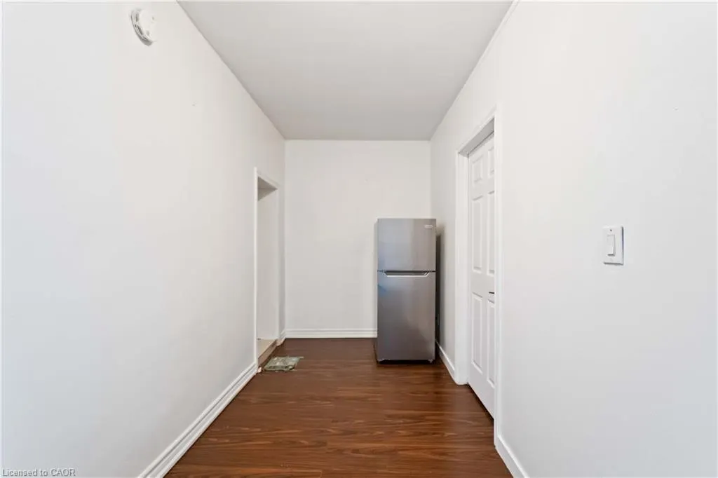 750 Barton Street E, #2