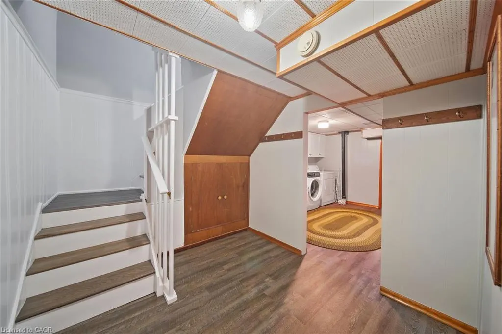 327 East 31st Street