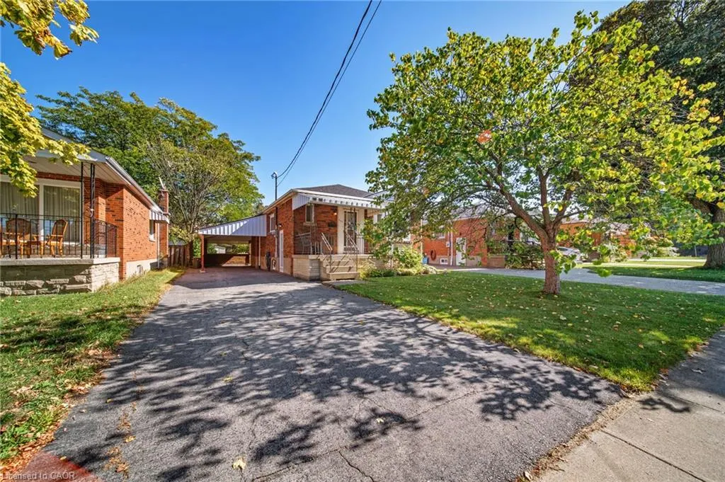 327 East 31st Street