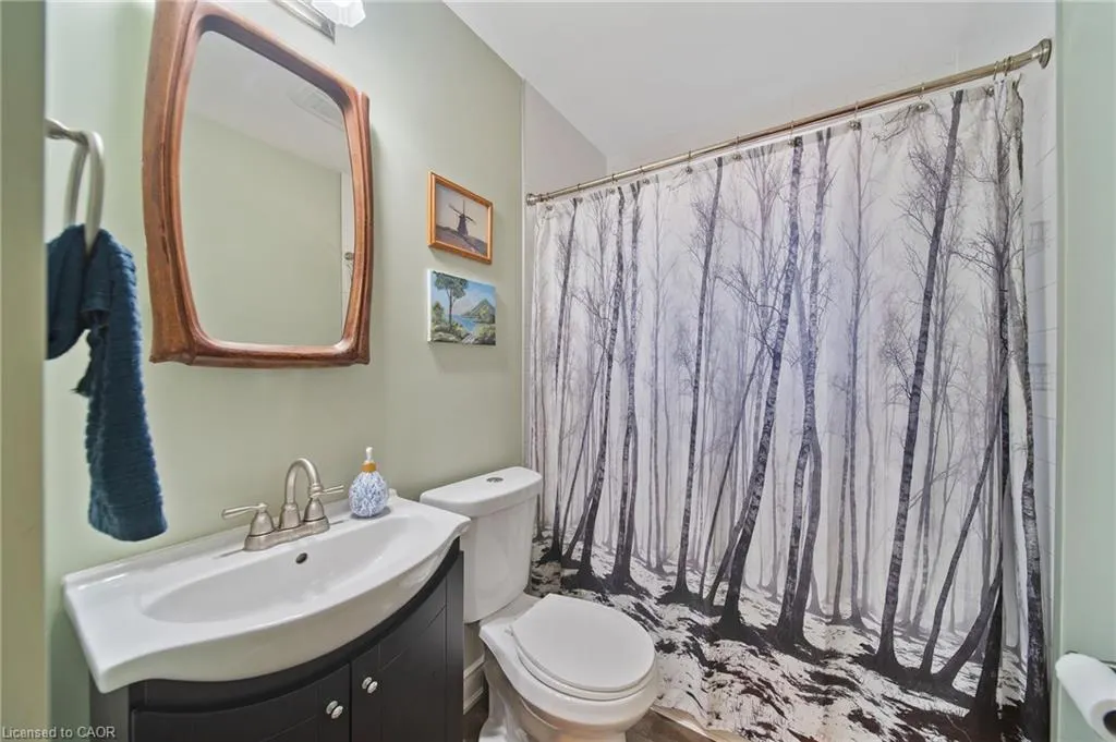 327 East 31st Street