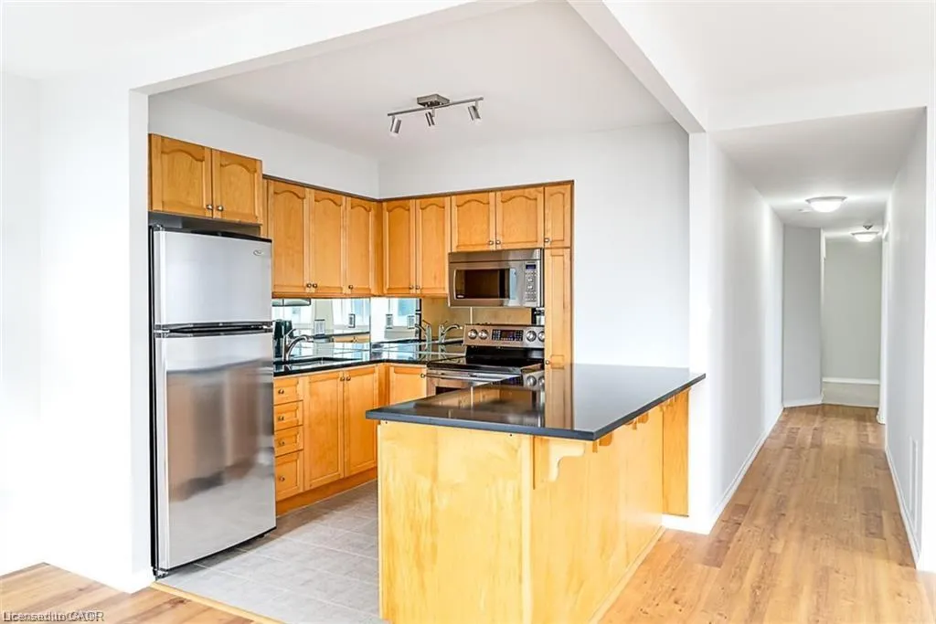 36 James Street S, #1002