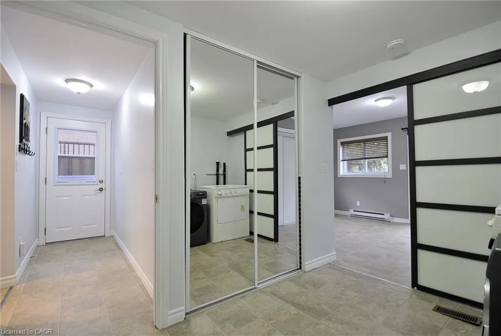 1029 Valentine Drive, #B