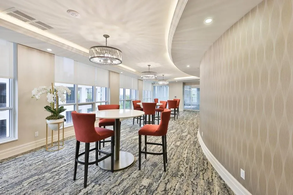 36 Elm Drive W, #705